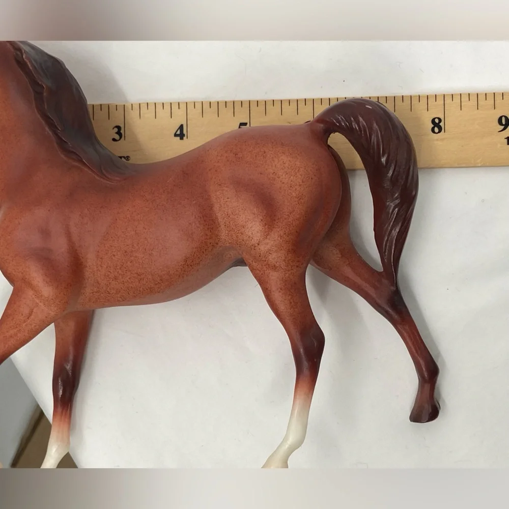Breyer Horse Model Roan Arabian Stallion classic‎ #679 Retired 2005